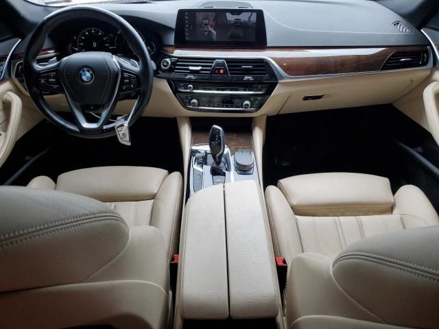 2019 BMW 530XE