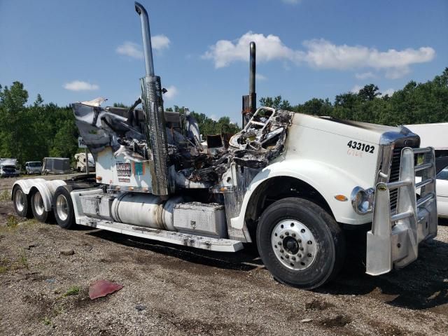 2020 Freightliner Conventional Coronado 132