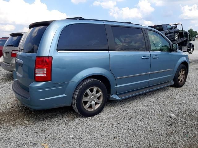 2009 Chrysler Town & Country Touring