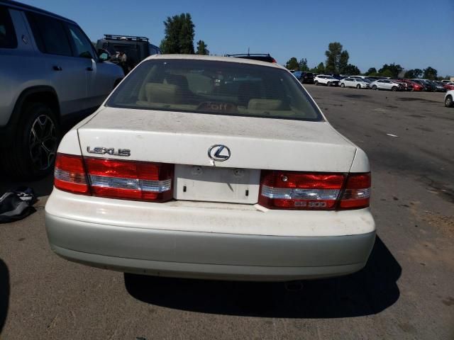 2001 Lexus ES 300