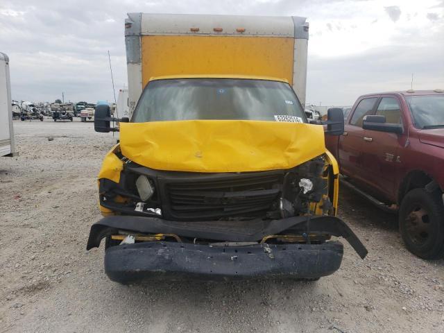 2011 GMC Savana Cutaway G3500