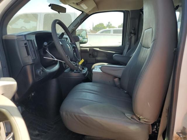 2012 Chevrolet Express G2500