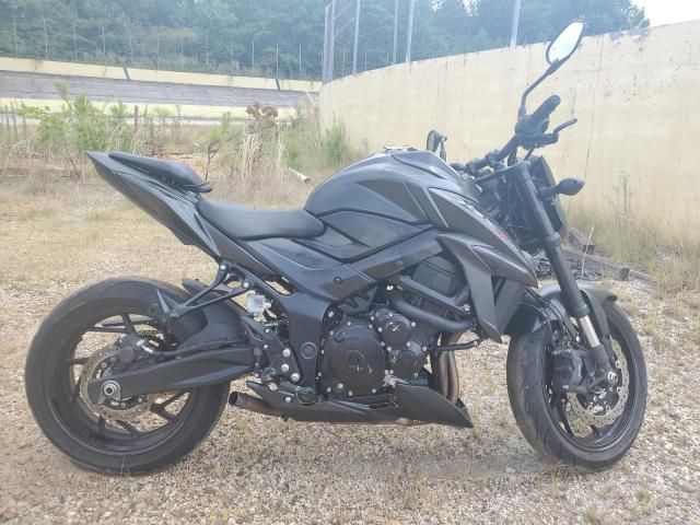 2022 Suzuki GSX-S750 M