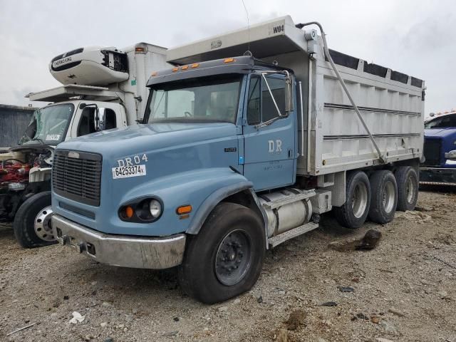 2000 Freightliner Medium Conventional FL112