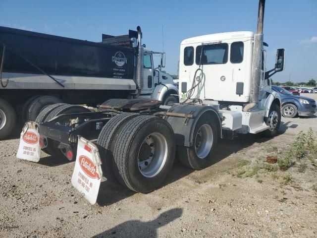 2014 Peterbilt 579