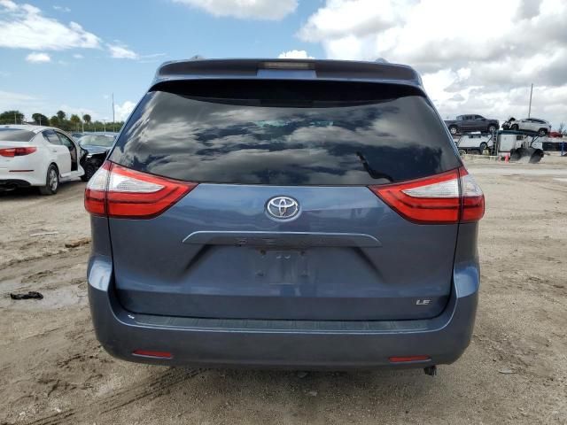 2015 Toyota Sienna LE