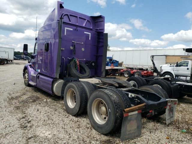 2017 Peterbilt 579