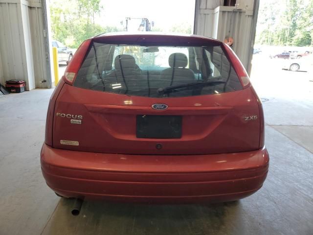 2005 Ford Focus ZX5