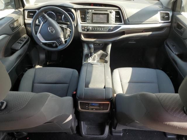 2019 Toyota Highlander LE