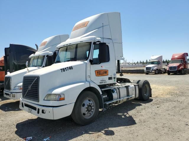 2012 Volvo VN VNM