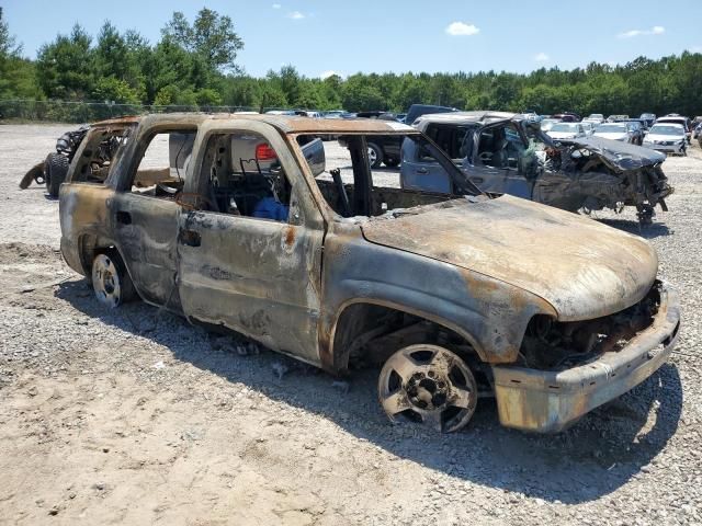 2004 Chevrolet Tahoe C1500