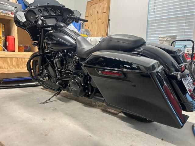 2019 Harley-Davidson Flhxs