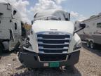2019 Freightliner Cascadia 126