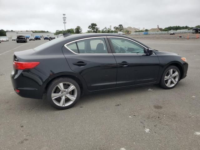 2013 Acura ILX 20 Tech