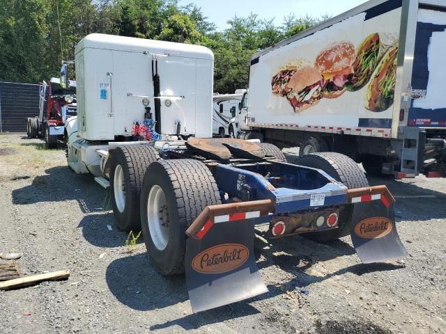 2012 Peterbilt 384