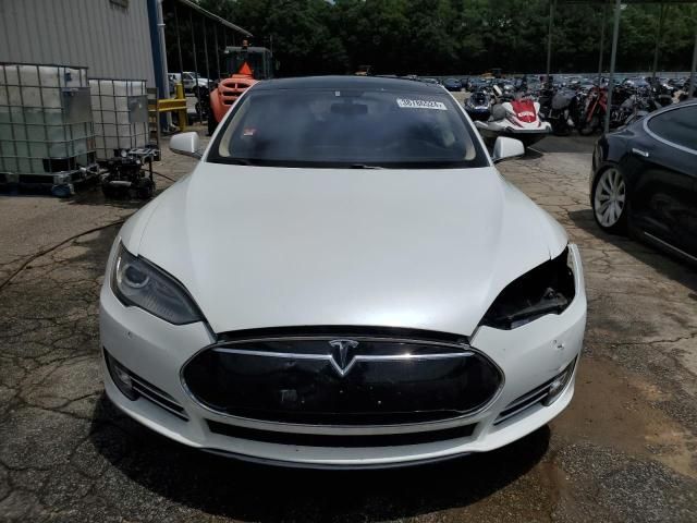 2014 Tesla Model S