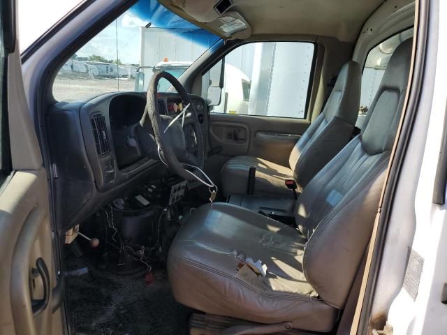2007 Chevrolet C7500 C7C042