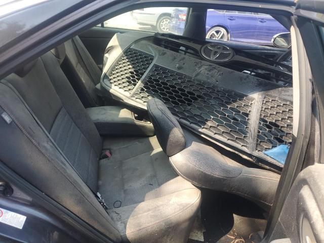 2015 Toyota Camry le