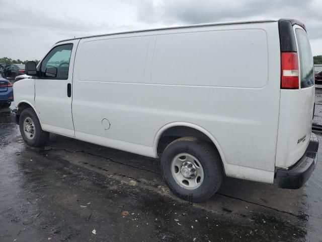 2015 Chevrolet Express G2500