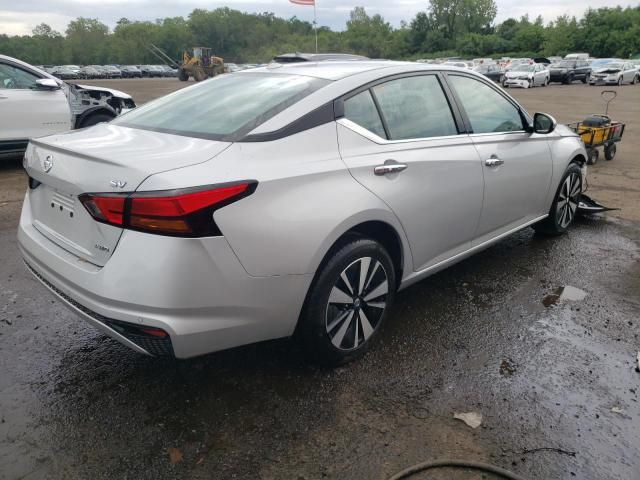 2022 Nissan Altima SV