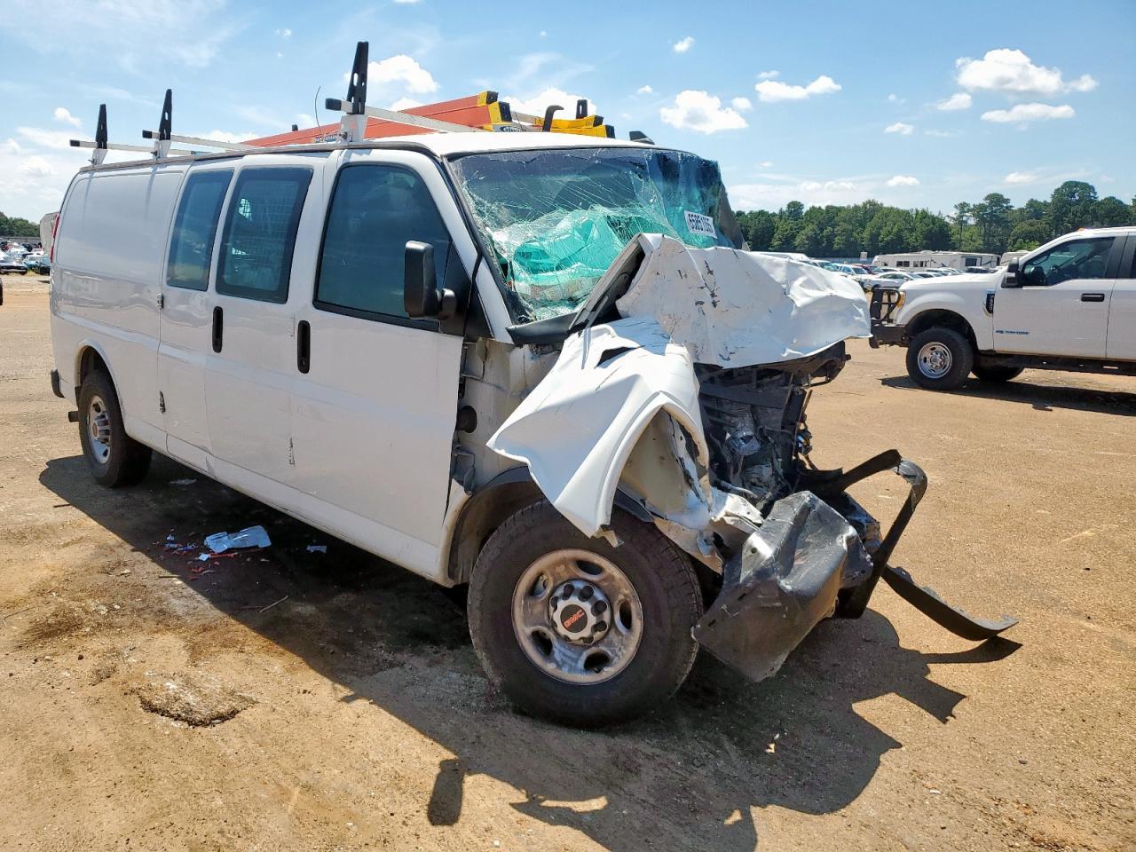 2019 GMC Savana G2500 Extended