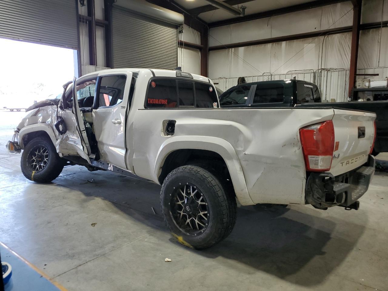 2017 Toyota Tacoma Double cab