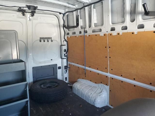 2021 Nissan NV 2500 SV
