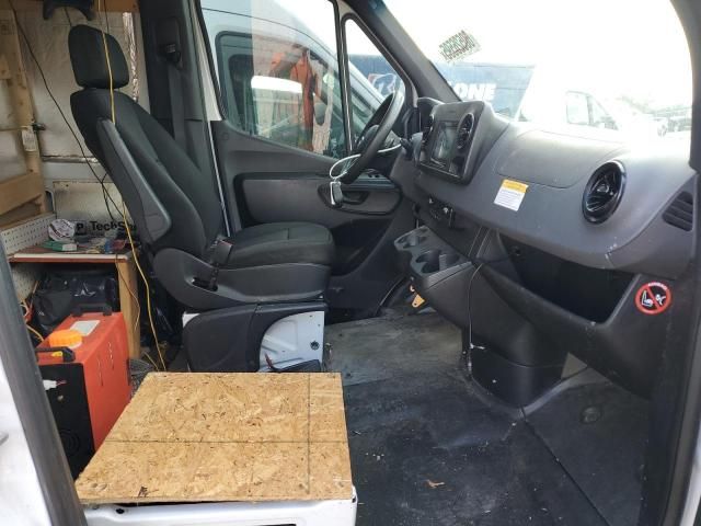 2021 Mercedes-Benz Sprinter 2500
