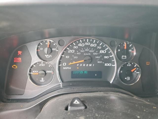 2011 Chevrolet Express G2500