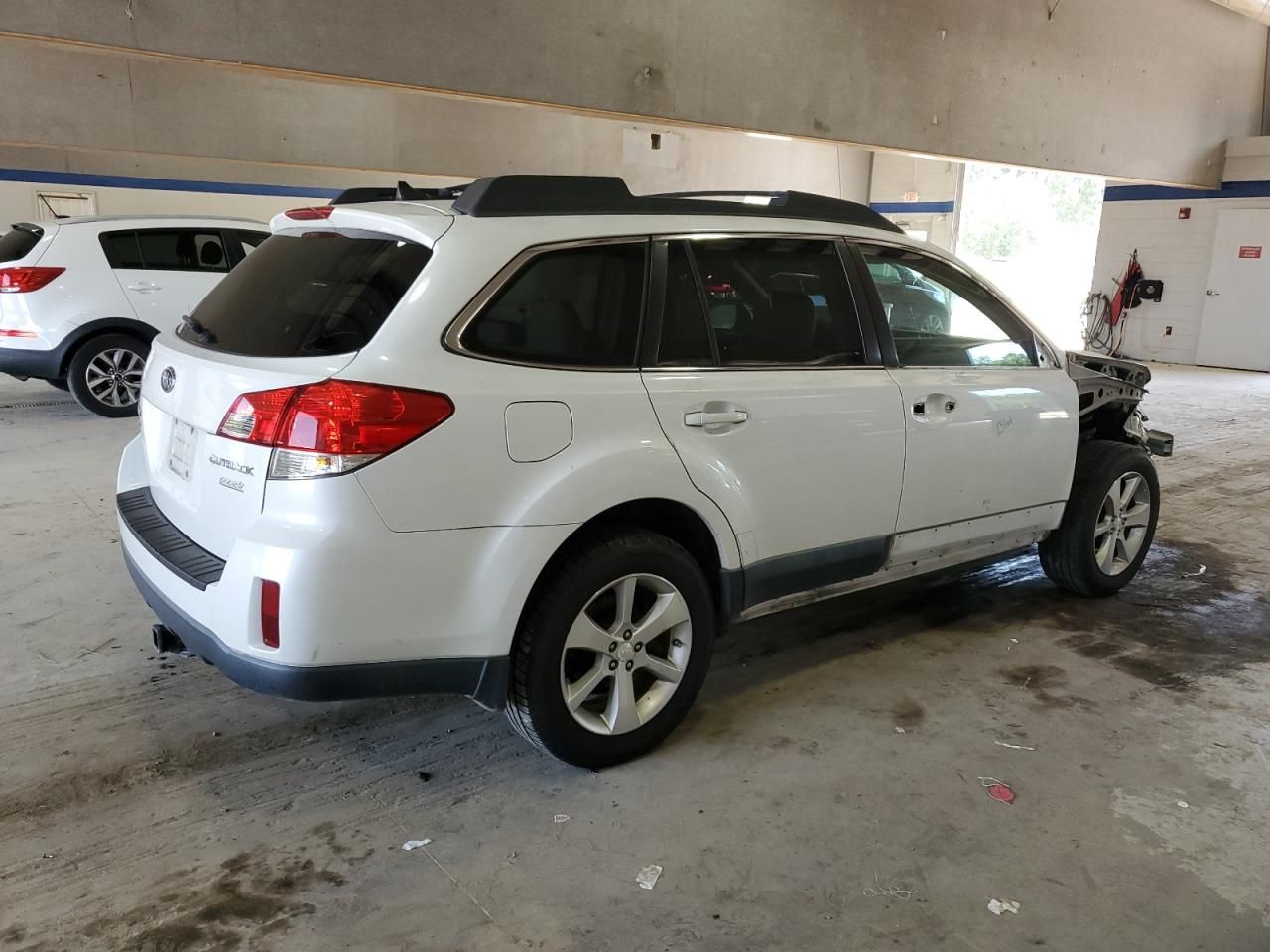 2013 Subaru Outback 2.5i Limited