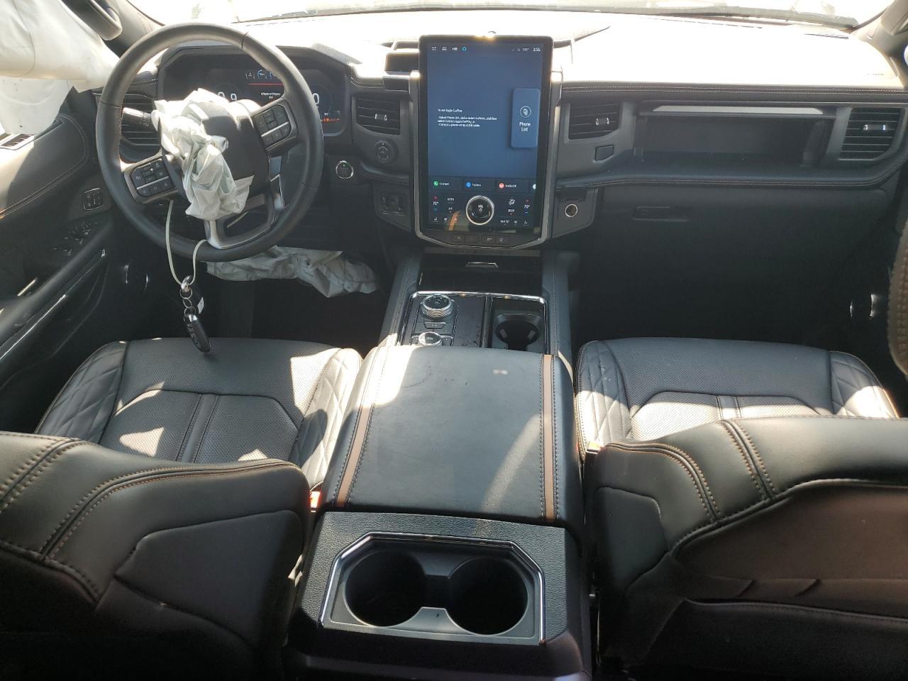 2024 Ford Expedition Platinum