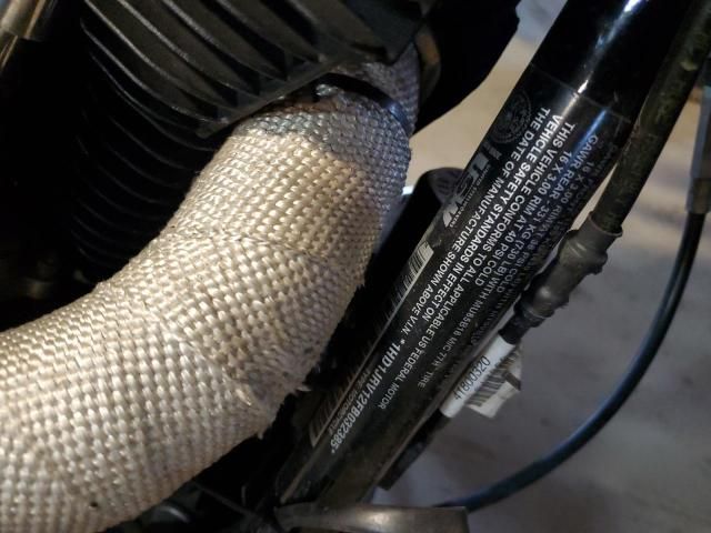 2015 Harley-Davidson FLS Softail Slim