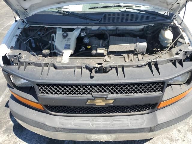 2014 Chevrolet Express G2500
