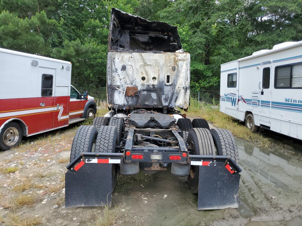 2020 International LT625 Semi Truck