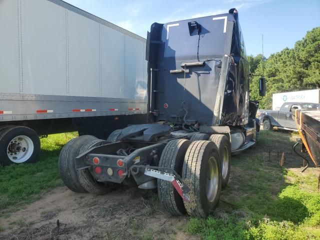 2000 Freightliner Conventional Semi Truck