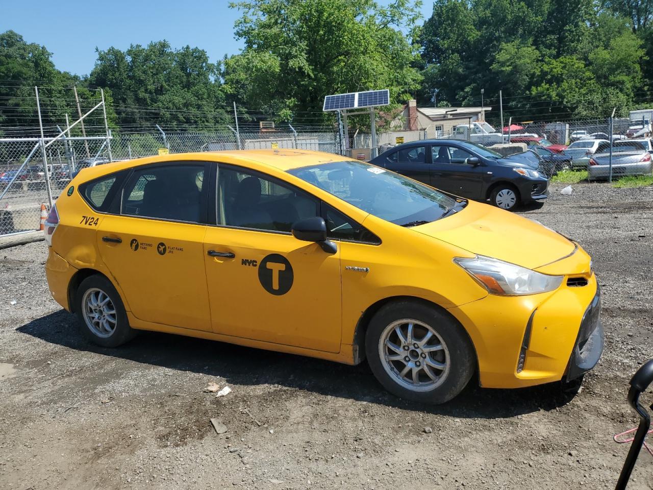 2016 Toyota Prius v