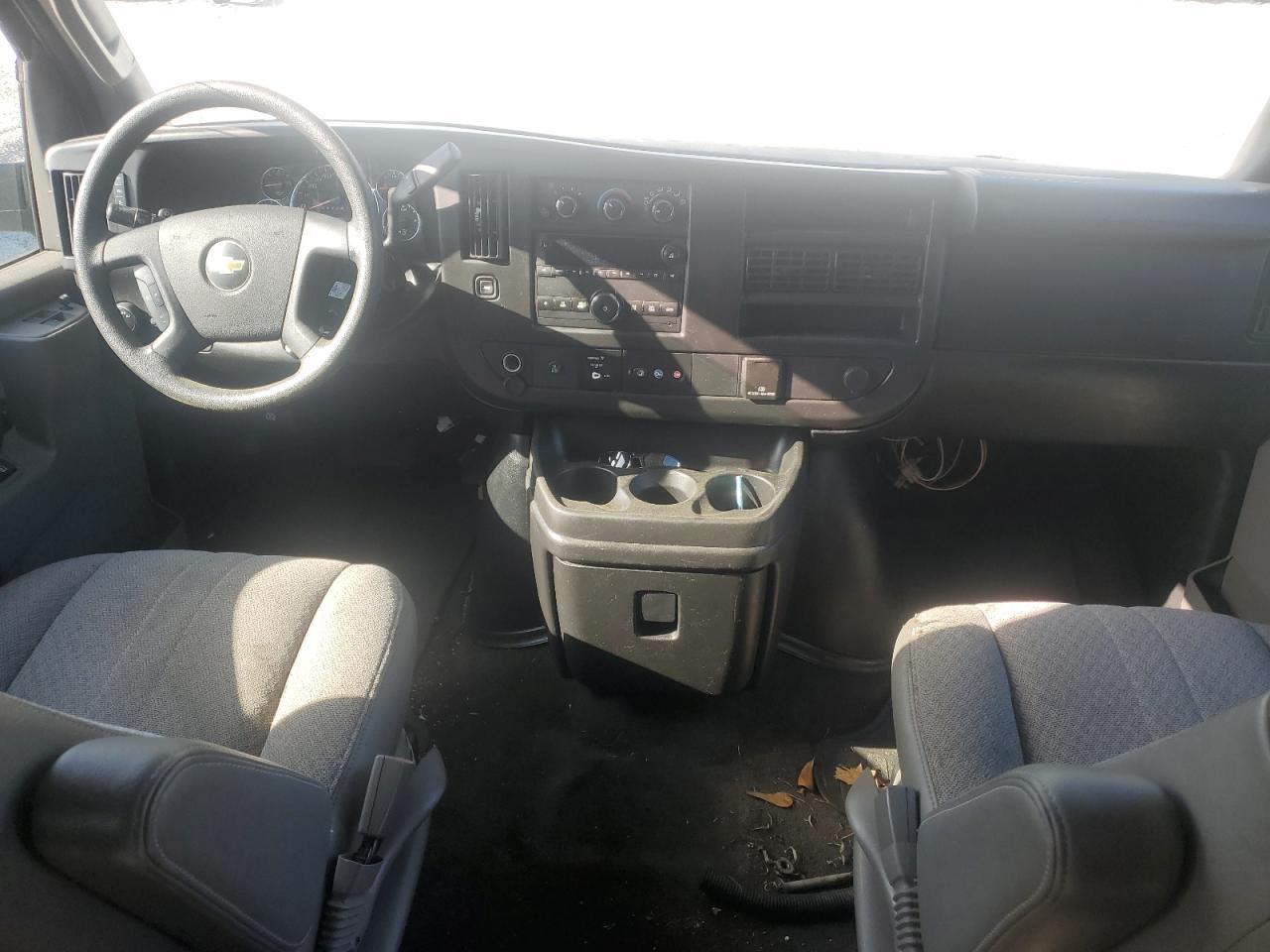 2018 Chevrolet Express G3500 LT