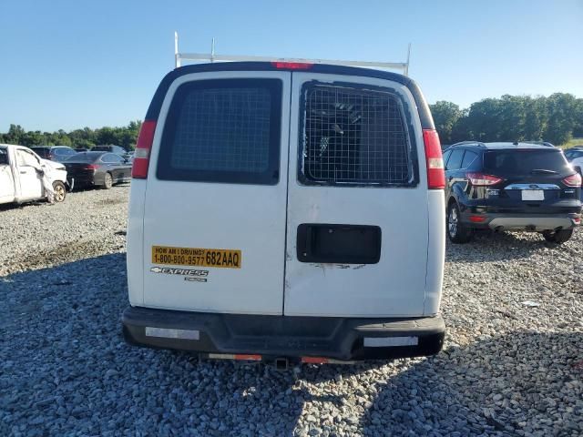 2016 Chevrolet Express G2500
