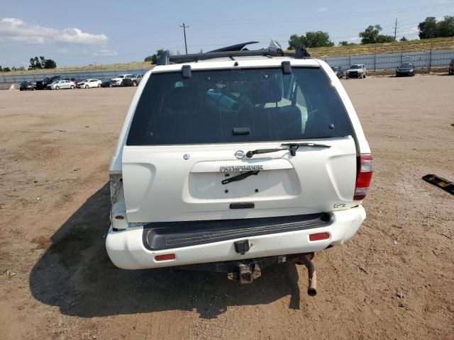 2004 Nissan Pathfinder le
