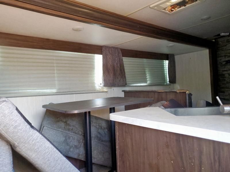 2019 Forest River Okee BY Forest R Wolf Pack-RVS Camper
