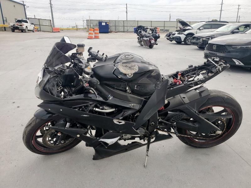 2006 Yamaha YZFR6 L