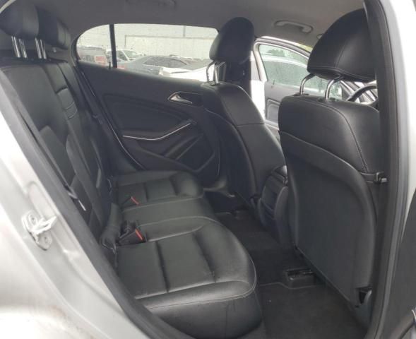 2015 Mercedes-Benz GLA 250