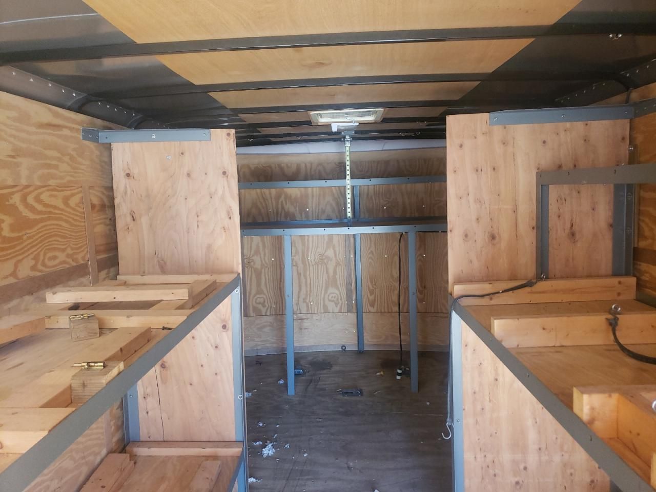 2005 Pacearican Trailer