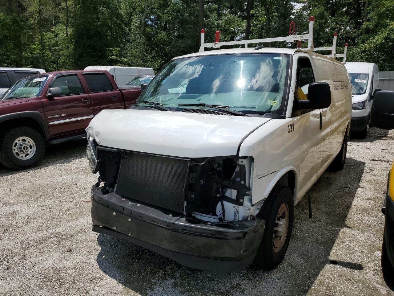 2020 Chevrolet Express G2500