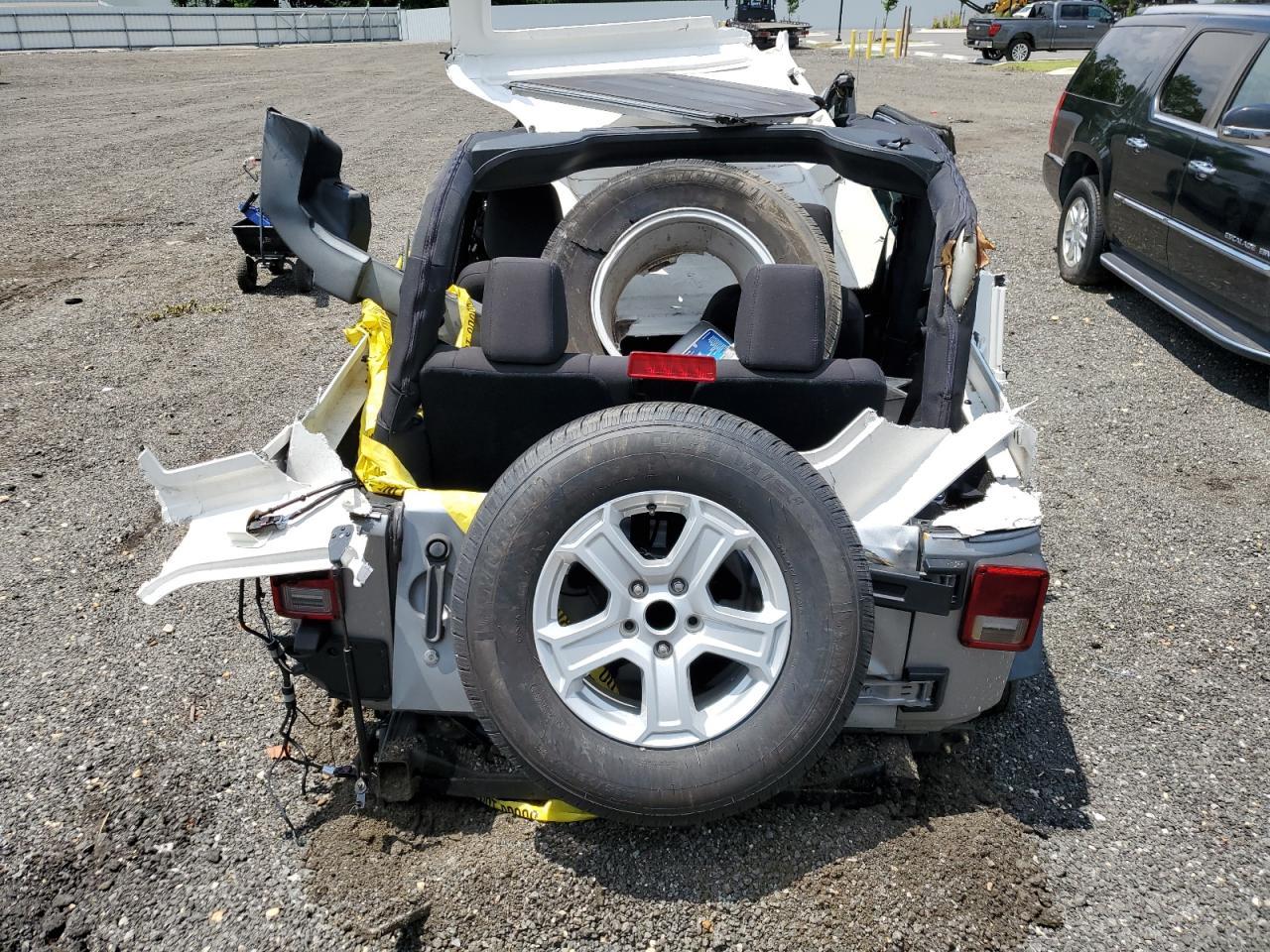 2016 Jeep Wrangler Sport