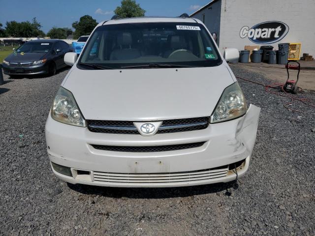 2004 Toyota Sienna xle Limited 7-passenger