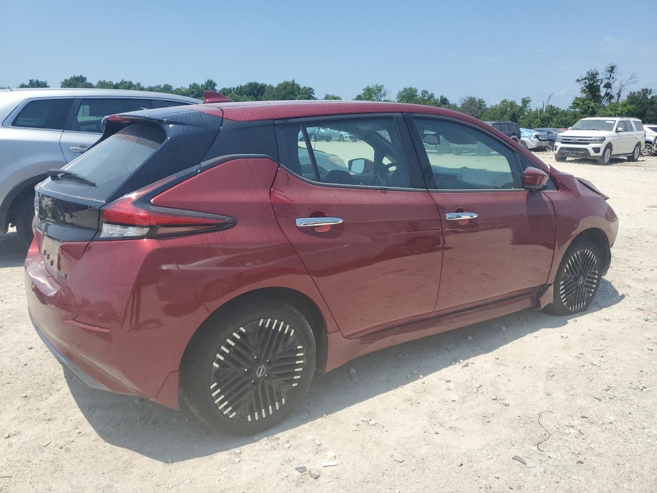 2023 Nissan Leaf sv Plus