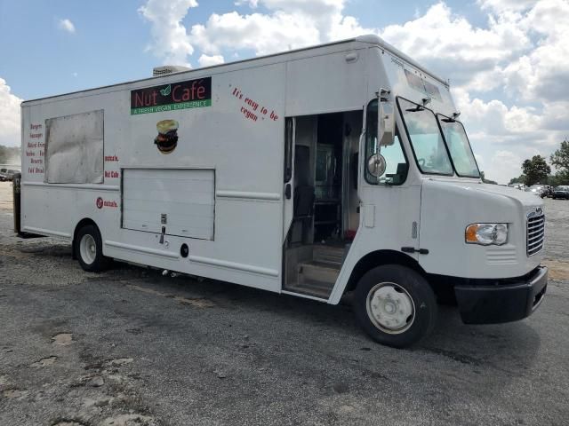 2016 Freightliner Chassis M Line WALK-IN Van