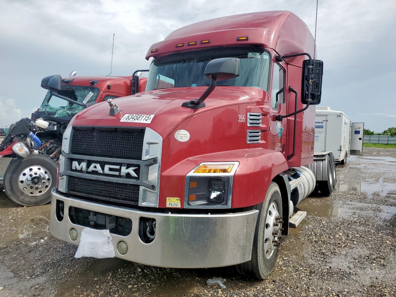 2020 Mack Anthem Semi Truck