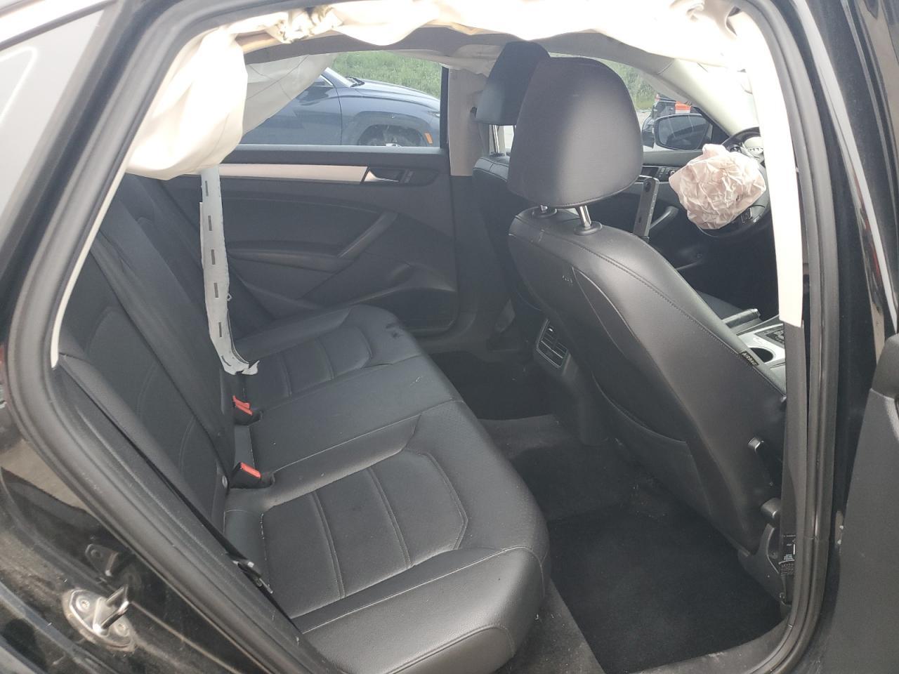 2013 Volkswagen Passat se